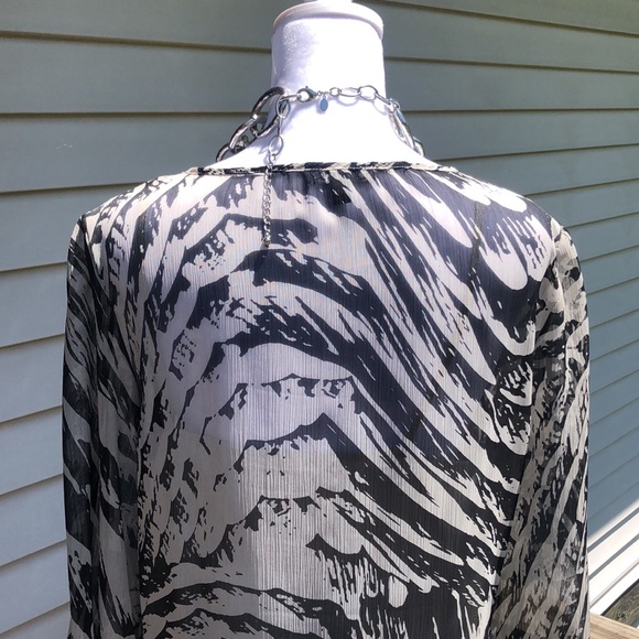 Pretty Shirt Dress by Express - Picture 11 of 17